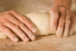 Kwai_HGhost_2004225753_250w